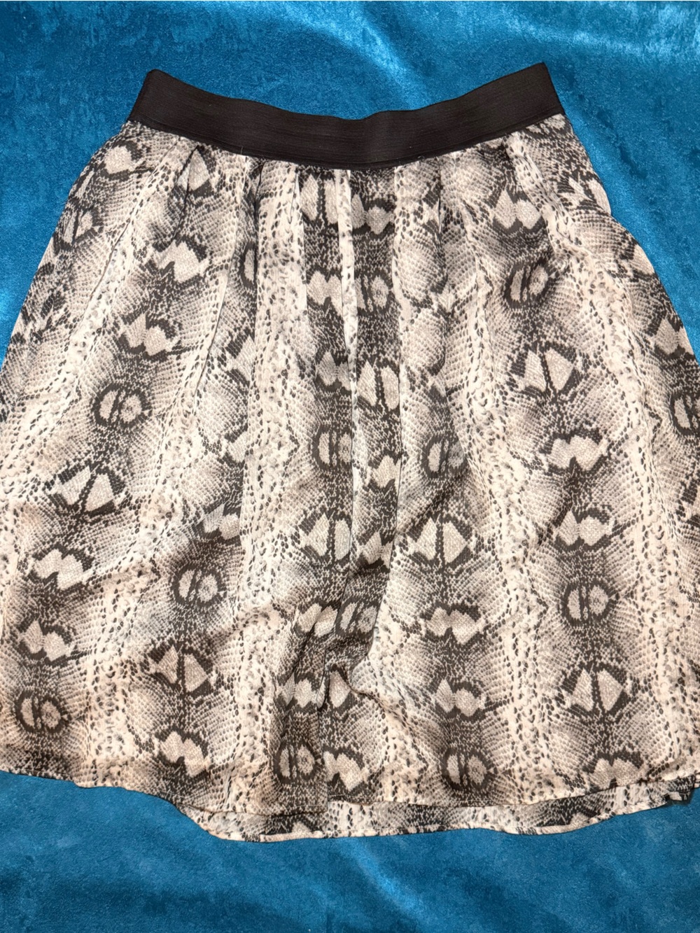 White House Black Market Black & White Snake-Print A-Line Skirt